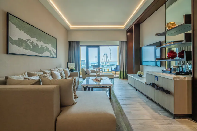 Amwaj Rotana - Image 1