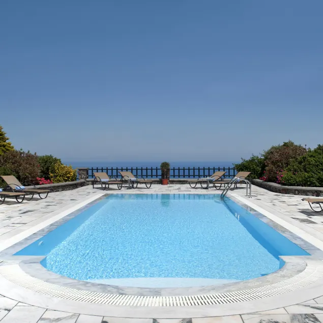 Anthonas Apartments - Image 1
