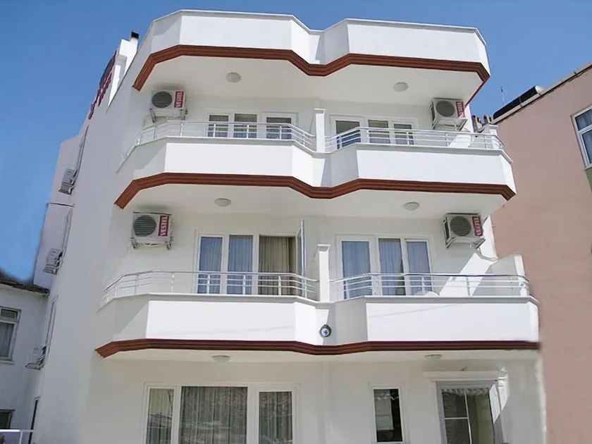 Pegasus Motel - Image 1