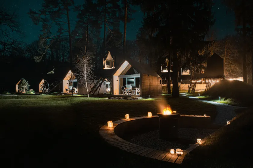Luxury glamping Chocolate village - Image 1