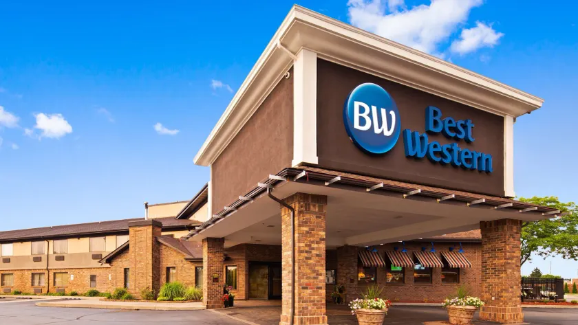 Best Western Lapeer Inn - Image 1
