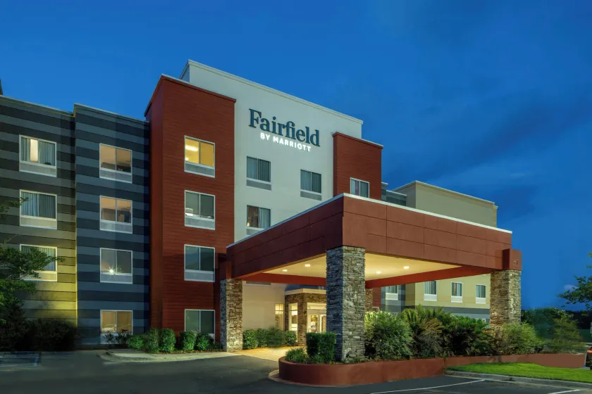 Fairfield Inn & Suites by Marriott Atmore - Image 1