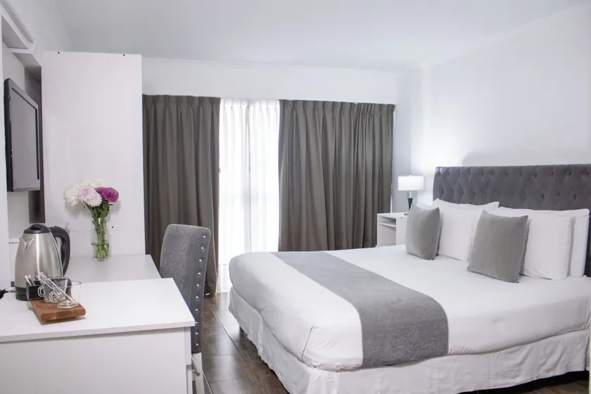 Ker Recoleta Hotel - Image 1