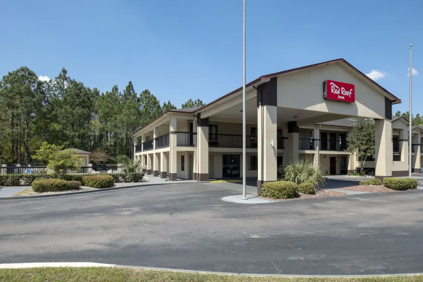 Red Roof Inn Gulf Shores - Image 1