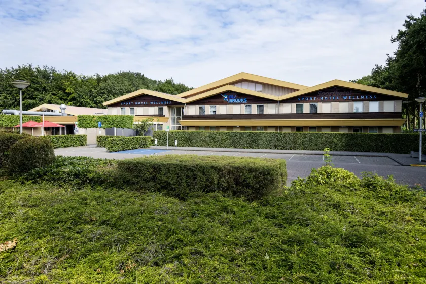 Sporthotel Bruurs - Image 1