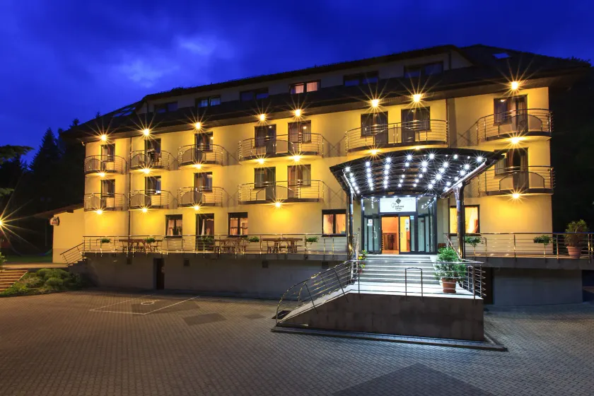Hotel Vestina - Image 1