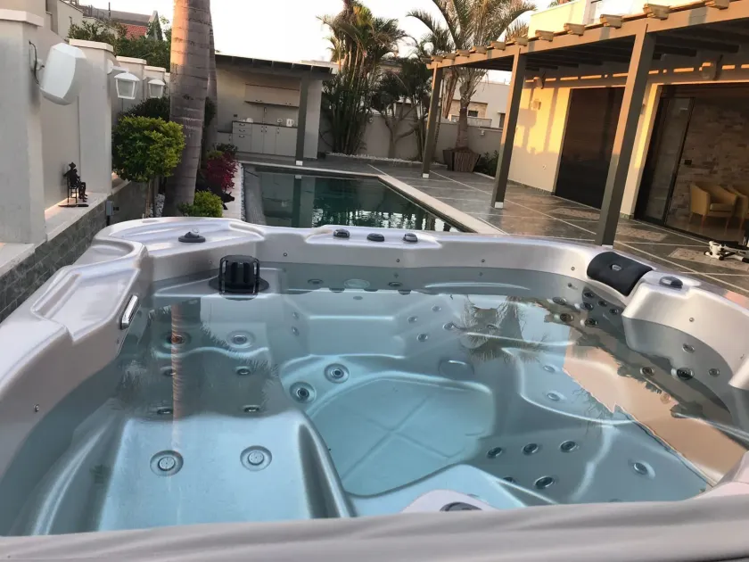 Vella Sul Mare - Image 1