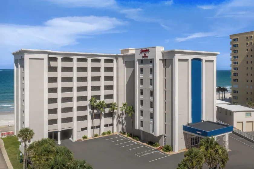Hampton Inn Daytona Shores - Oceanfront - Image 1