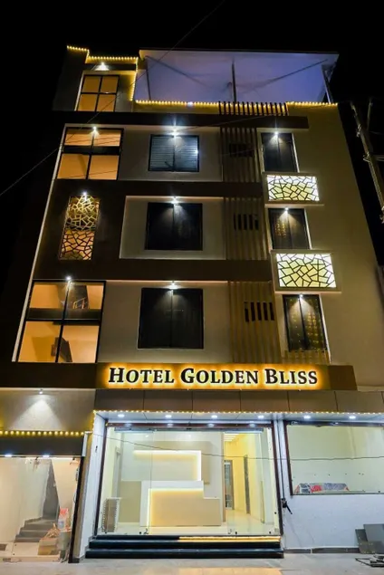 Hotel Golden Bliss - Image 1