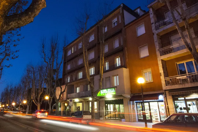 Hotel Italia - Image 1