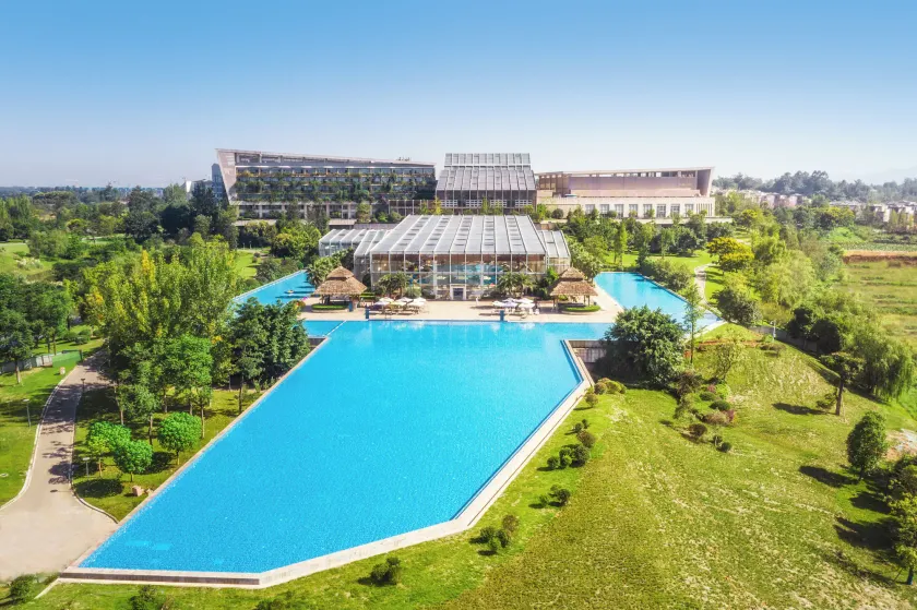 InterContinental Heilong Lake by IHG - Image 1