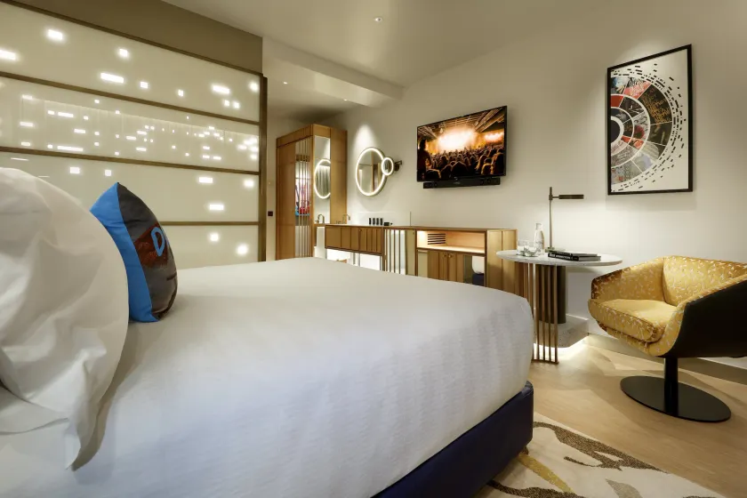 Hard Rock Hotel Madrid - Image 1