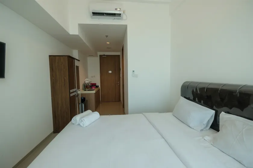 Fabulous Tree Park City Studio Apartment near ICE BSD - Image 1