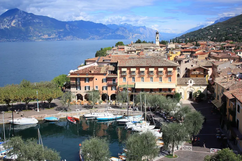 Albergo Gardesana - Image 1