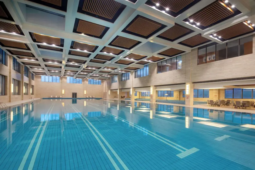 Wyndham Xinyang Downtown - Image 1