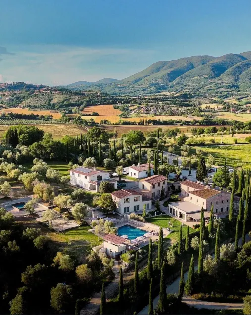 Borgo del Lago - Image 1