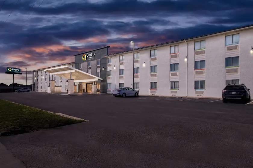 Quality Inn - Denton - Image 1