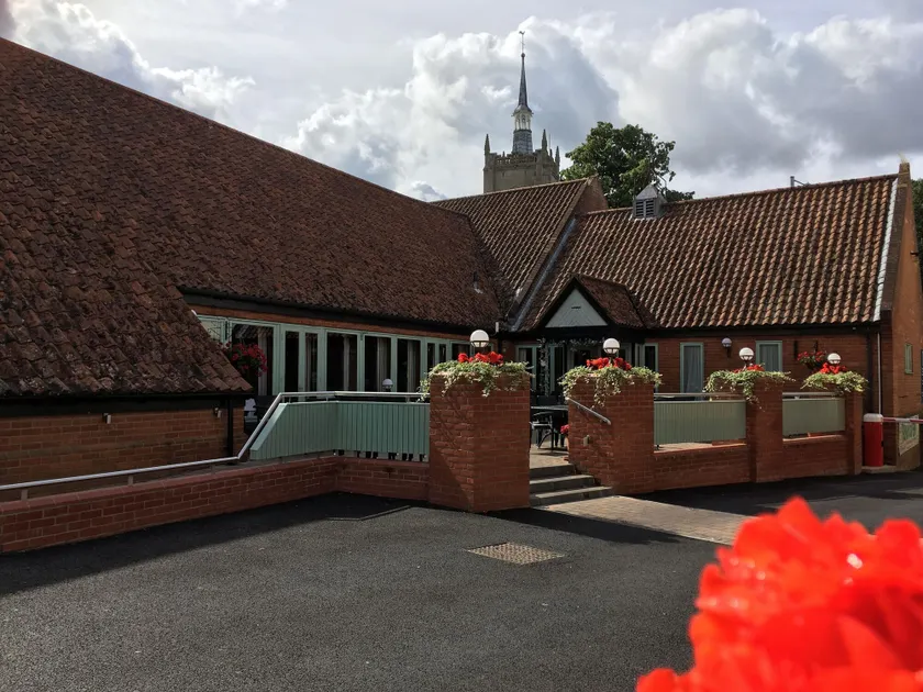 Best Western The George Hotel, Swaffham - Image 1