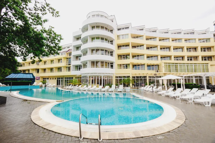 Sun Palace Hotel - All Inclusive - Image 1