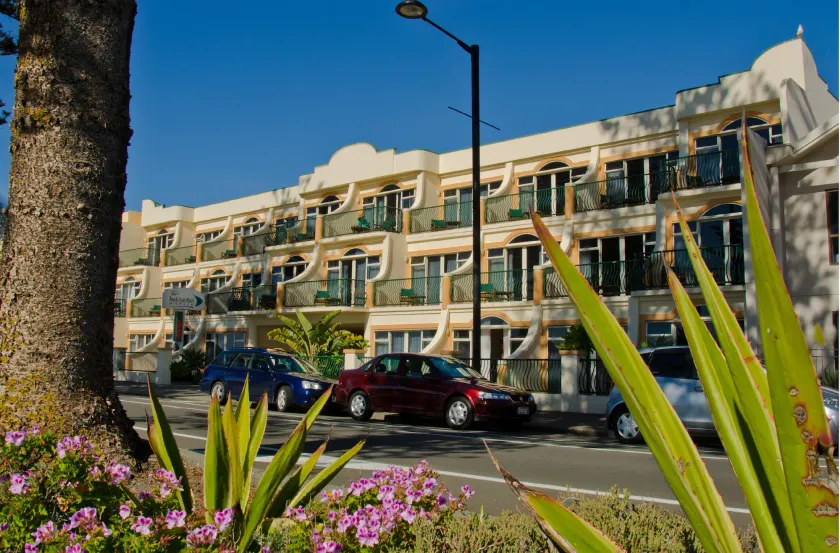 Beachfront Motel - Image 1