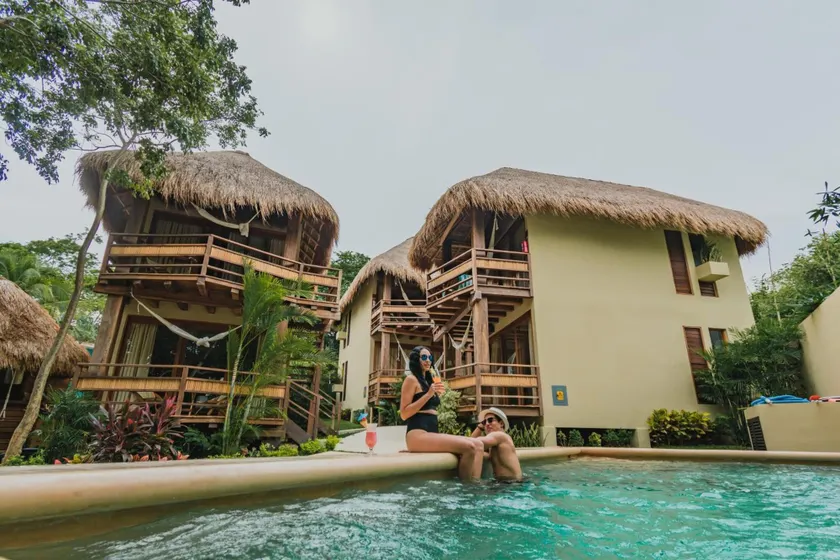 Hotel Carolina Bacalar - Image 1