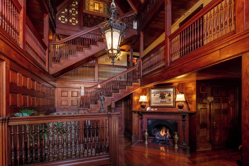 Ivy Lodge - Image 1