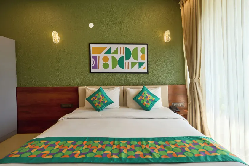 Treebo Sky Vista Suites with Hill View - Image 1