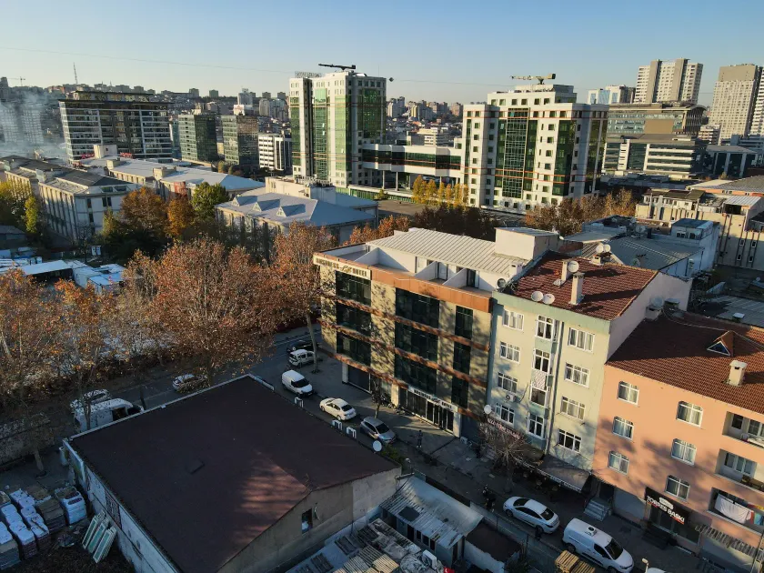 Business Life Hotel Güneşli - Image 1