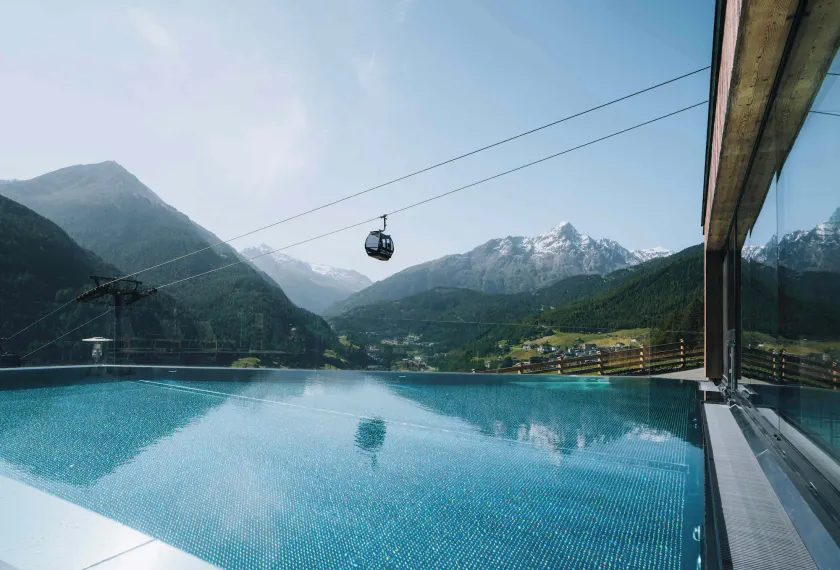 Merveilleux studio adapté aux familles avec sauna, terrasse et piscine chauffée | Ski à proximité | Avec animaux autorisés - Image 1