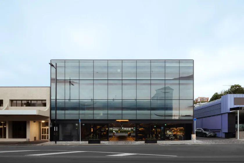 Ebb-Dunedin - Image 1
