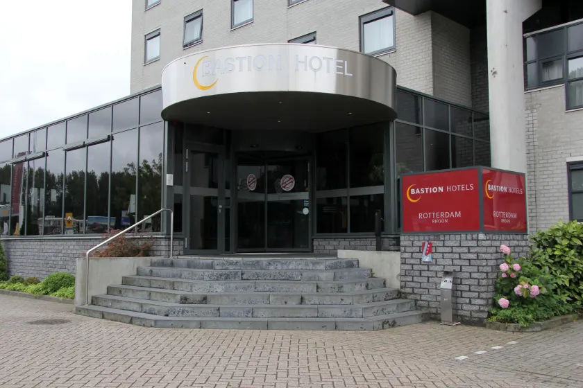 Bastion Hotel Rotterdam Zuid - Image 1