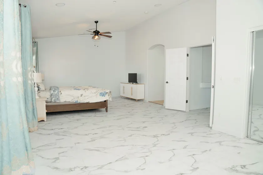 Large Family Home Near Phoenix - Chambre