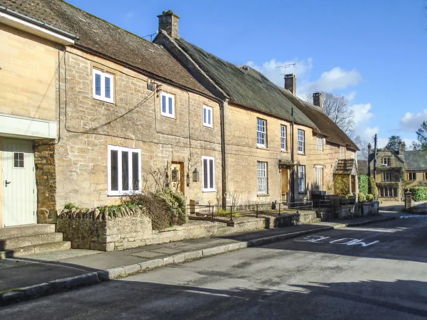 Greenham Cottage - Image 1