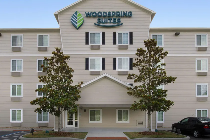 WoodSpring Suites Gainesville I-75 - Image 1