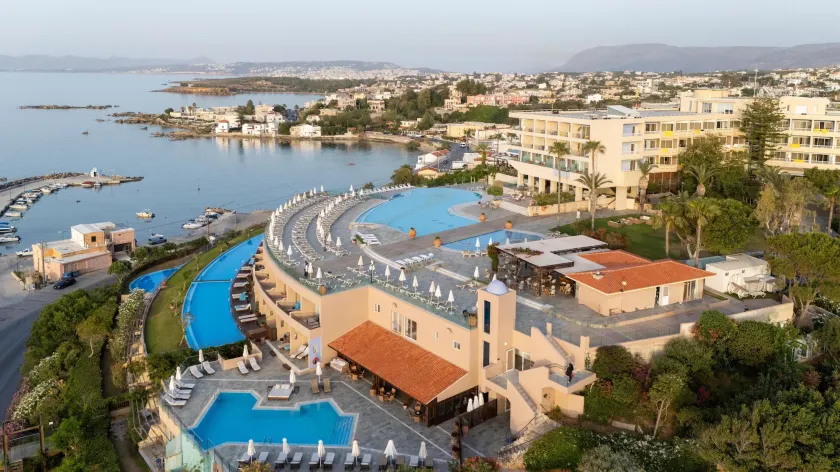Leptos Panorama Hotel - Image 1