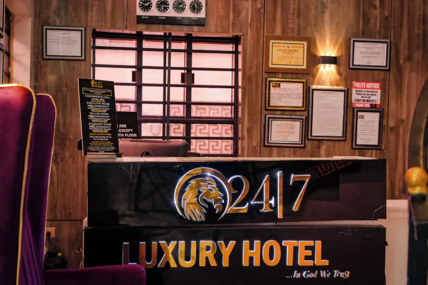 247 Luxury Hotel - Reception