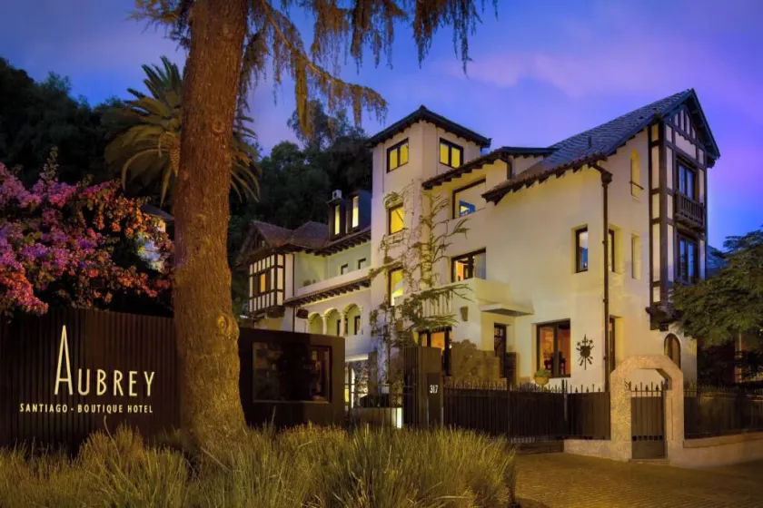 Aubrey Hotel Boutique - Image 1