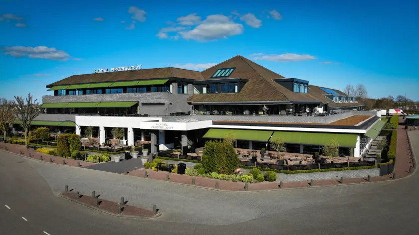 Van der Valk Hotel Akersloot / A9 ALKMAAR - Image 1