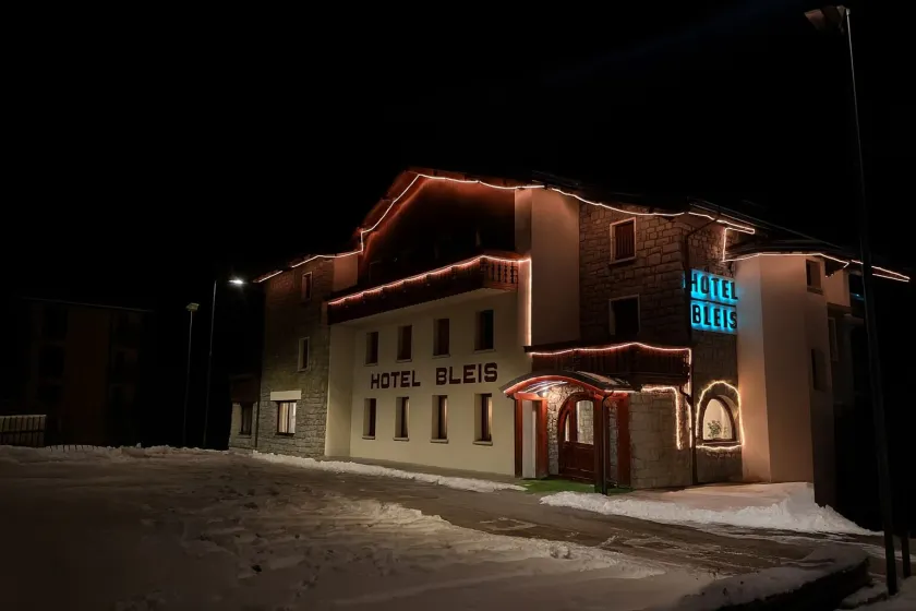Hotel Bleis - Image 1