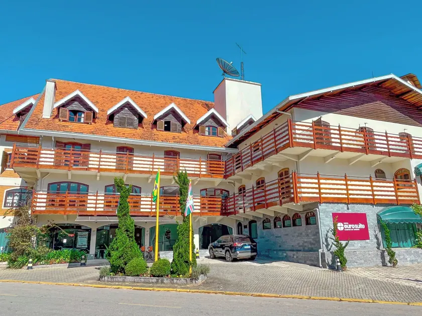 Hotel Euro Suite Capivari - By Nacional Inn - Image 1
