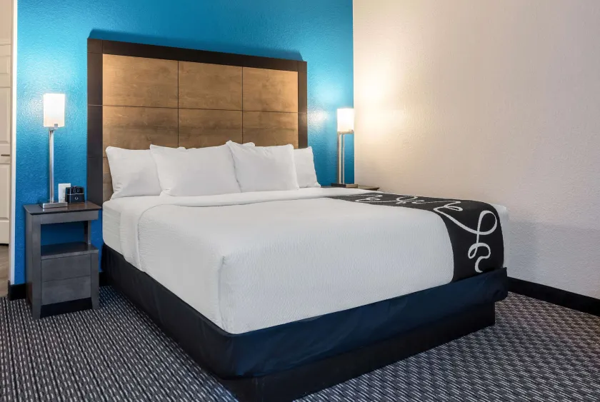 La Quinta by Wyndham Orlando Lake Mary - Image 1