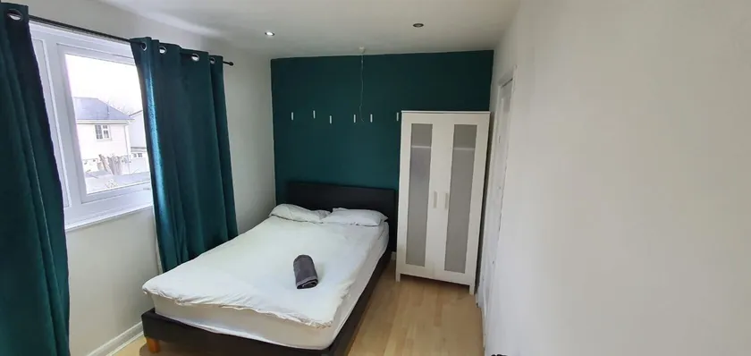 Room in Guest Room - Cozy Single Room in Leicester - Image 1