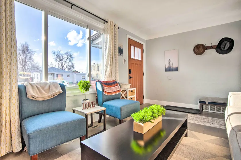 < 1 Mi to Empower Field: Denver Vacation Rental - Interiør