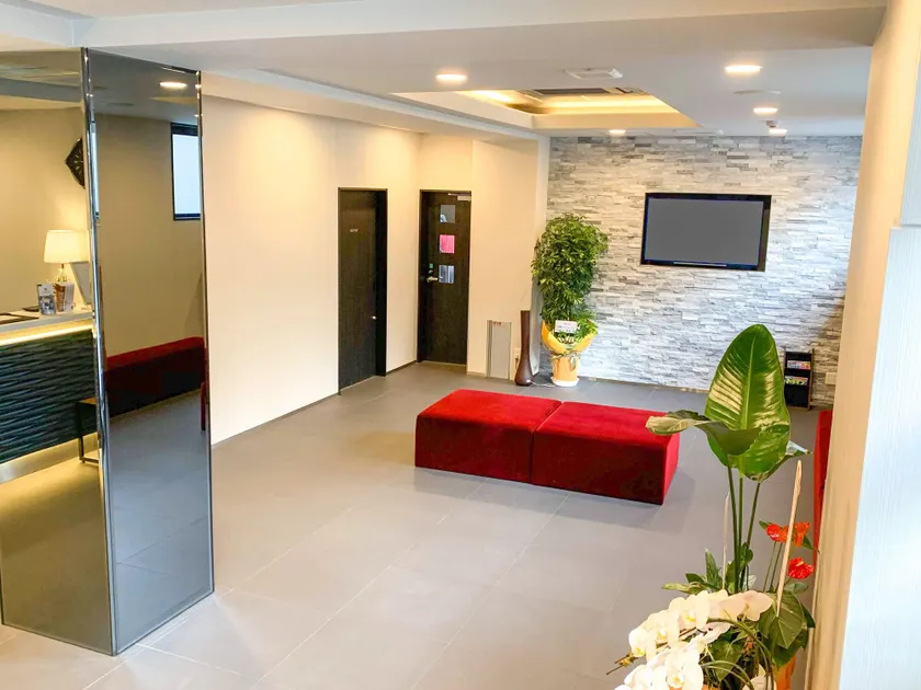 HOTEL LiVEMAX Okayama West - Lobby