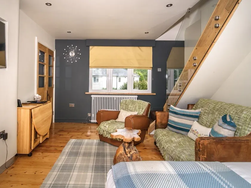 Studio 7 Apartment - Image 1