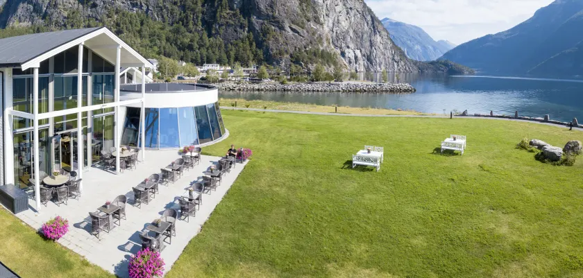 Valldal Fjordhotell - by Classic Norway Hotels - Image 1