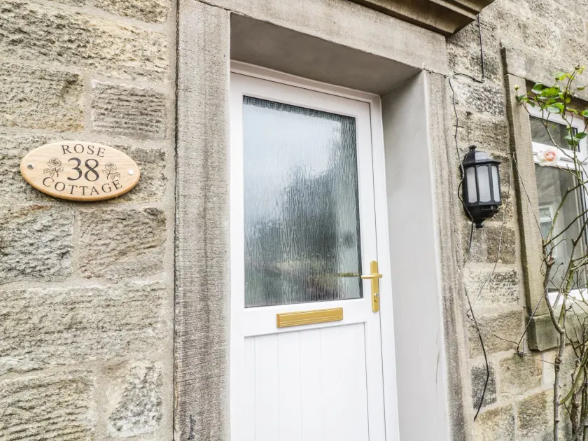 Rose Cottage - Image 1