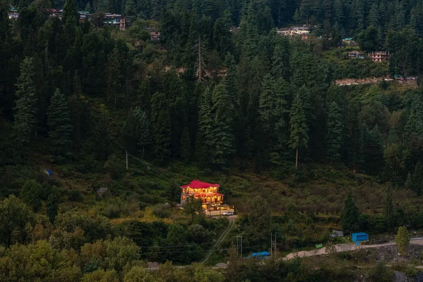 Offbeat Pulga by Pack, near Kasol - Image 1