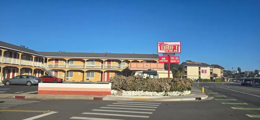 Drift Inn, LLC - Image 1