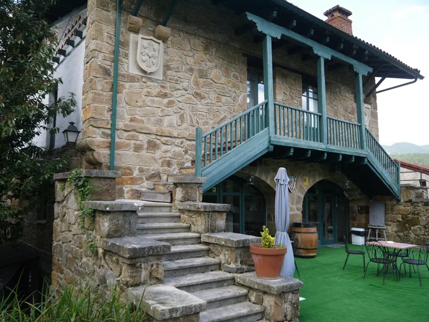 Hotel Rural Isasi - Image 1